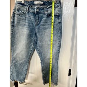 Torrid crop jean